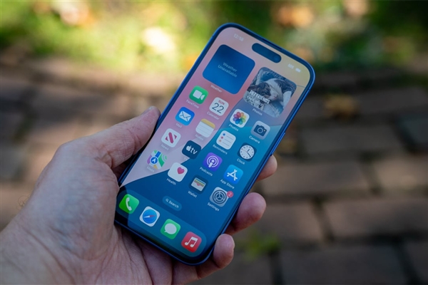 iPhone 16 Pro价格大跳水：苹果手机从来没这么香过