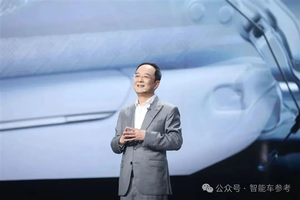 吉利CEO换将！从李书福秘书干起 一手缔造极氪品牌